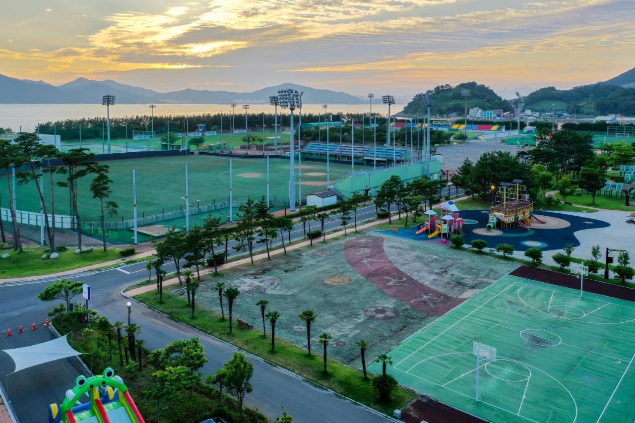 Namhae Sports Park Hotel المظهر الخارجي الصورة